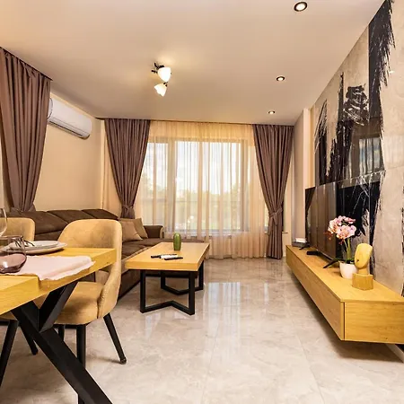 Urban Lux Apartments: Center Of Plovdiv