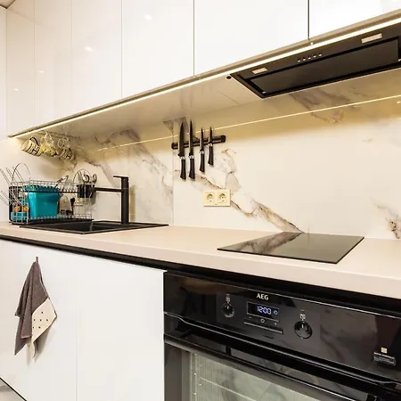Urban Lux Apartments: Center Of Appartamento